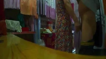 面白い少女の屋外、公共の点滅 セックス 動画 可愛い
