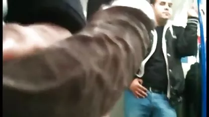 濡れたレズビアンFisting エロ 動画 カー セックス
