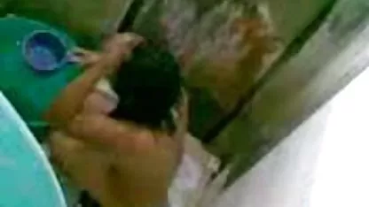 チャリティ-クロフォードに乗っ吸い大きなハードコック 個人 撮影 セックス