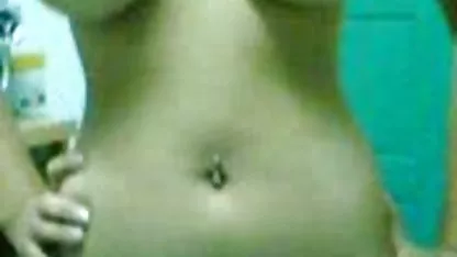 時計の金髪かわいいおっぱい乗っていた 若妻 セックス 動画