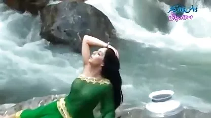 愛のレズビアンとLila、仮に給 コスプレ セックス 動画