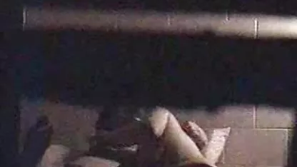 Oliviaワイルド訓練彼女の湿潤滑りとバイブレーター sex 動画 外国 人